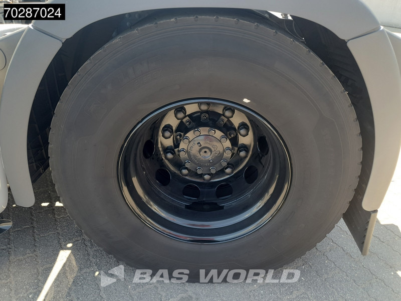 Cho thuê MAN TGX 18.520 4X2 Individual Lion S! GX Retarder Full-Air 2x Tanks Navi LED ACC Euro 6 MAN TGX 18.520 4X2 Individual Lion S! GX Retarder Full-Air 2x Tanks Navi LED ACC Euro 6: hình 16