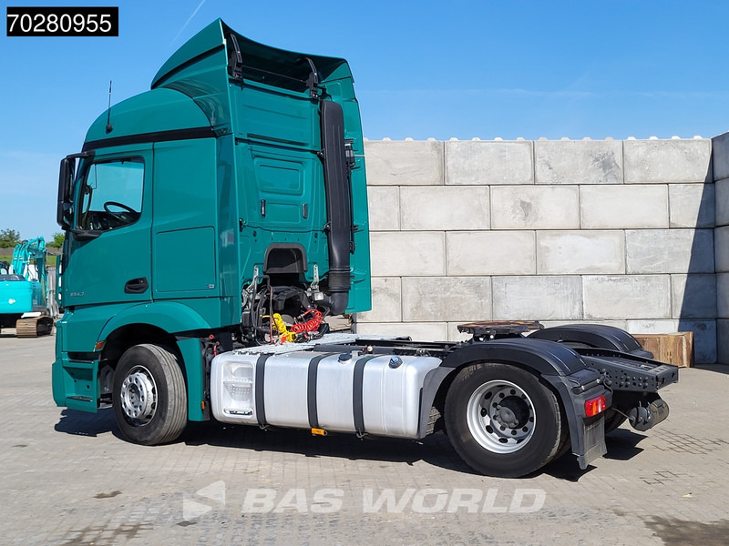 Mercedes-Benz Actros 1843 Actros 4X2 StreamSpace Euro 6 - Xe đầu kéo: hình 2 Mercedes-Benz Actros 1843 Actros 4X2 StreamSpace Euro 6 - Xe đầu kéo: hình 2