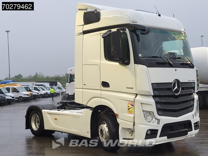 Mercedes-Benz Actros 1845 4X2 StreamSpace 2x Tanks Euro 6 - Xe đầu kéo: hình 3 Mercedes-Benz Actros 1845 4X2 StreamSpace 2x Tanks Euro 6 - Xe đầu kéo: hình 3