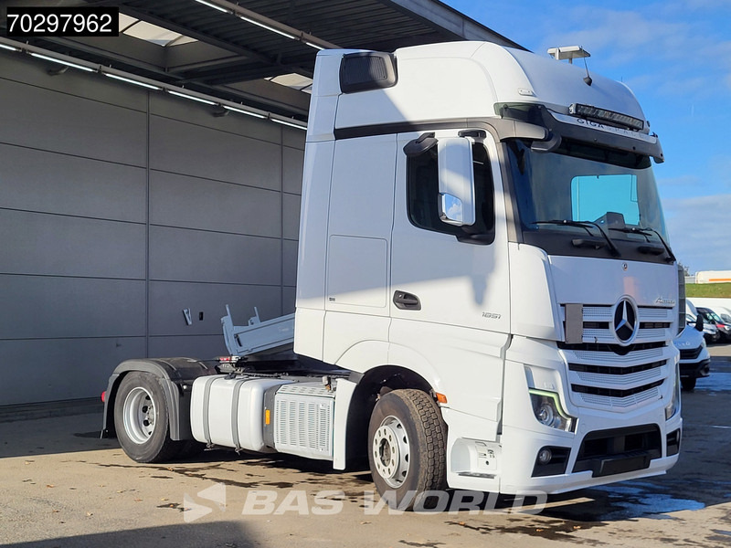 Mercedes-Benz Actros 1851 Actros 4X2 GigaSpace ADR 2xTanks Xenon Euro 6 - Xe đầu kéo: hình 3 Mercedes-Benz Actros 1851 Actros 4X2 GigaSpace ADR 2xTanks Xenon Euro 6 - Xe đầu kéo: hình 3