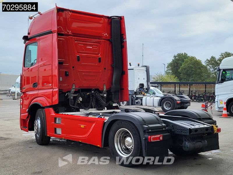Mercedes-Benz Actros 1858 4X2 GigaSpace Retarder 2xTanks Leather Standairco PPC Navi ACC Euro 6 - Xe đầu kéo: hình 2 Mercedes-Benz Actros 1858 4X2 GigaSpace Retarder 2xTanks Leather Standairco PPC Navi ACC Euro 6 - Xe đầu kéo: hình 2