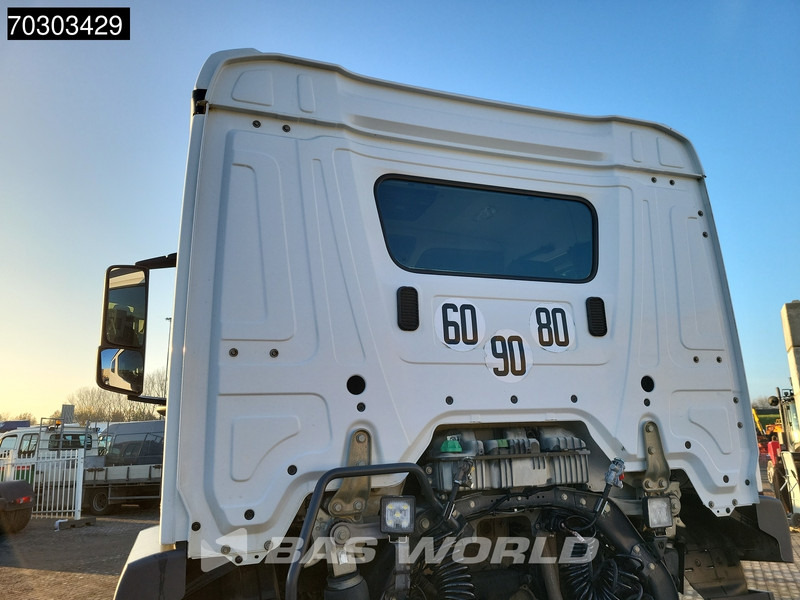 Mercedes-Benz Arocs 2046 4X2 ClassicSpace Big-Axle Retarder Standklima Euro 6 - Xe đầu kéo: hình 5 Mercedes-Benz Arocs 2046 4X2 ClassicSpace Big-Axle Retarder Standklima Euro 6 - Xe đầu kéo: hình 5