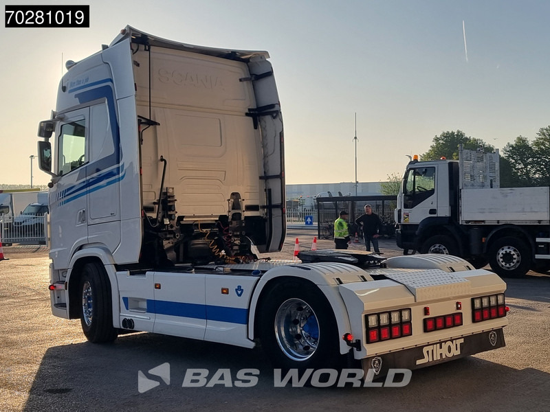 Scania S520 890 4X2 Full-Air Retarder 2x Tanks Leather Alcoa's - Xe đầu kéo: hình 2 Scania S520 890 4X2 Full-Air Retarder 2x Tanks Leather Alcoa's - Xe đầu kéo: hình 2