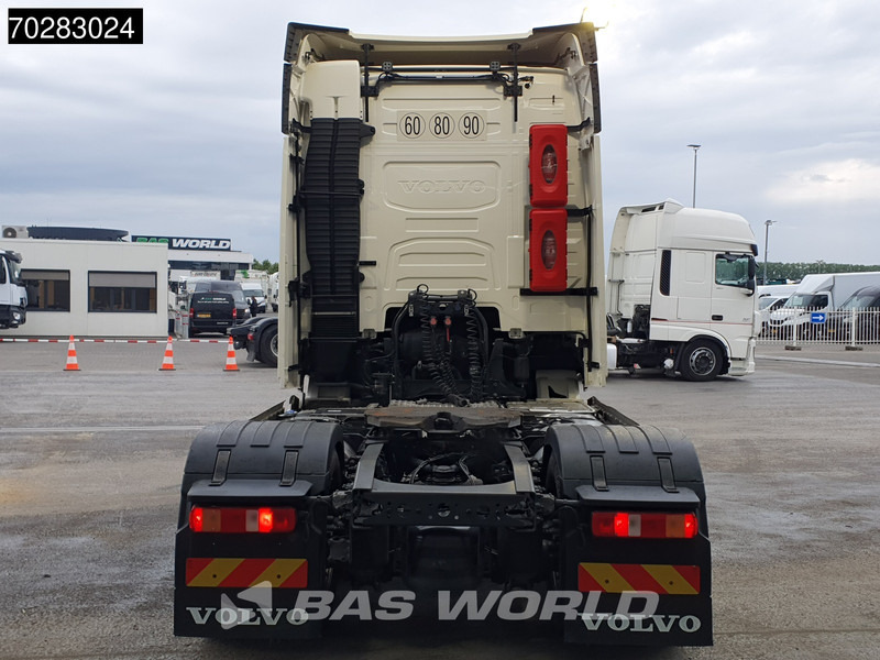 Volvo FH 460 4X2 VEB+ I-ParkCool 2x Tanks LED Navi - Xe đầu kéo: hình 3 Volvo FH 460 4X2 VEB+ I-ParkCool 2x Tanks LED Navi - Xe đầu kéo: hình 3