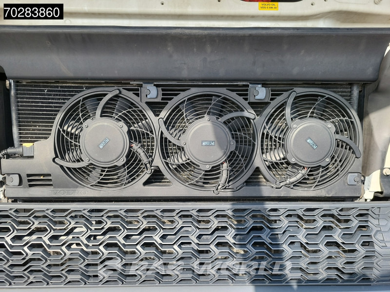 Xe đầu kéo Volvo FH 500 4X2 2x Tanks VEB+ I-Park Cool ACC Navi Euro 6: hình 14