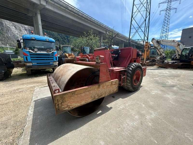 Bitelli BORA C 80 MACHINE SUISSE - Xe lu kết hợp: hình 4 Bitelli BORA C 80 MACHINE SUISSE - Xe lu kết hợp: hình 4