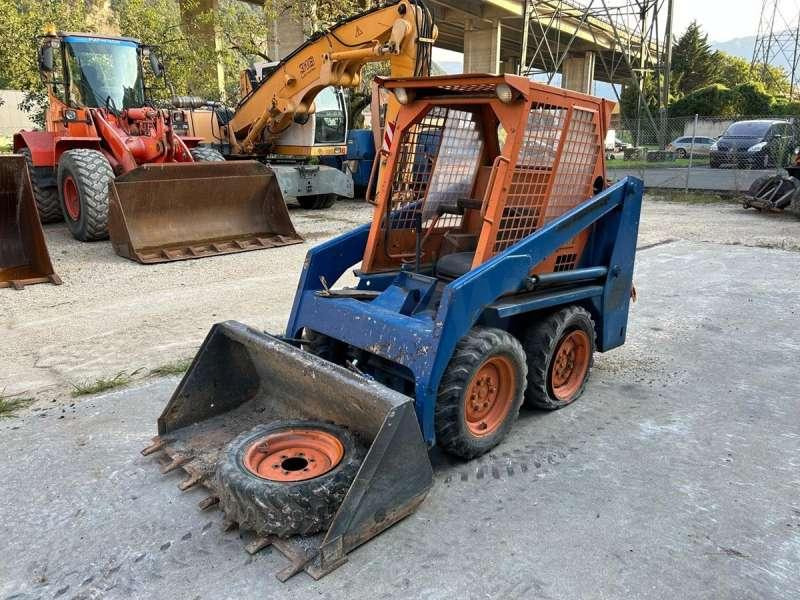 Bobcat 543 MACHINE SUISSE - Máy xúc lật đa năng: hình 3 Bobcat 543 MACHINE SUISSE - Máy xúc lật đa năng: hình 3