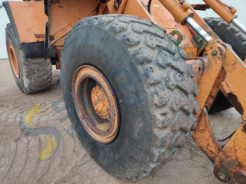 Máy xúc lật bánh lốp Case W30: hình 17