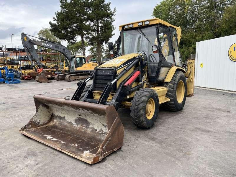 Caterpillar 428C - Máy xúc trước múc sau: hình 2 Caterpillar 428C - Máy xúc trước múc sau: hình 2