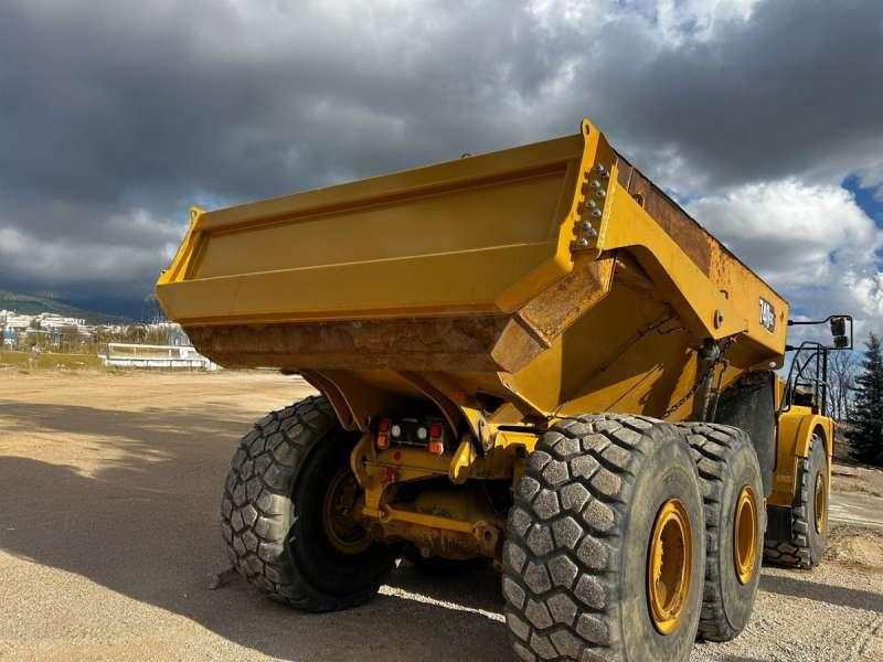 Caterpillar 740GC - Xe ben đổ có khớp nối: hình 4 Caterpillar 740GC - Xe ben đổ có khớp nối: hình 4
