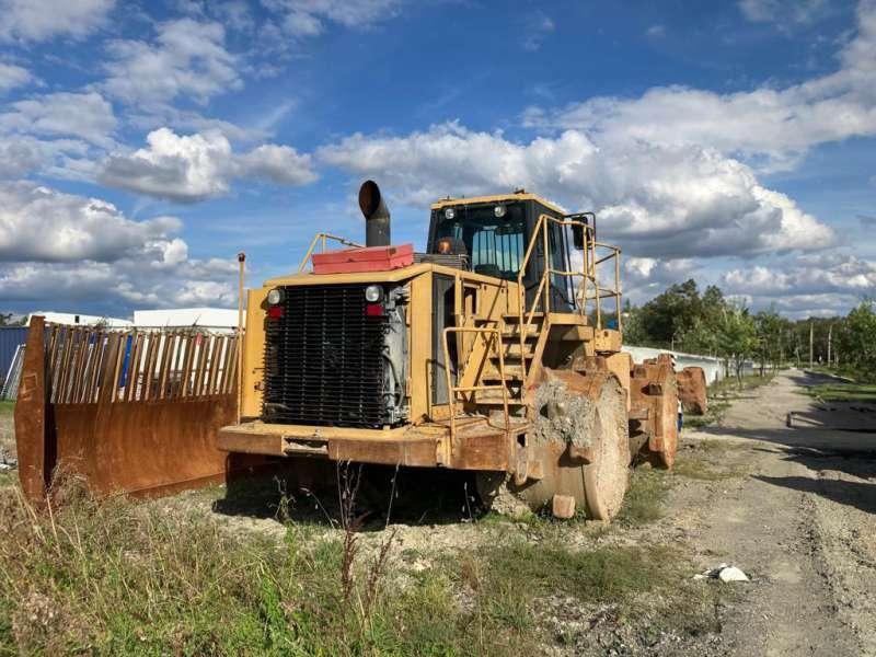 Caterpillar 826GII - Máy đầm: hình 4 Caterpillar 826GII - Máy đầm: hình 4