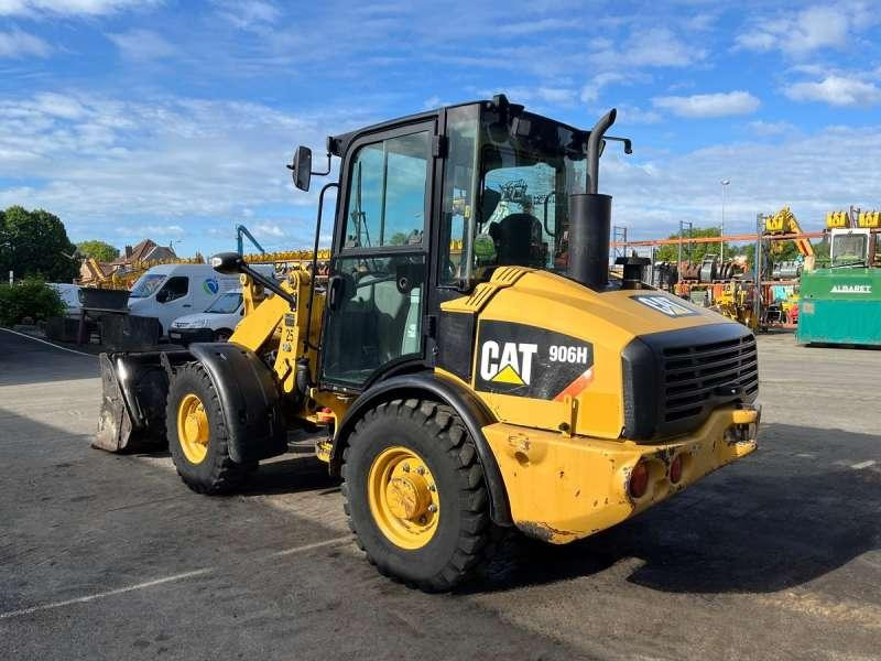 Caterpillar 906H - Máy xúc lật bánh lốp: hình 5 Caterpillar 906H - Máy xúc lật bánh lốp: hình 5