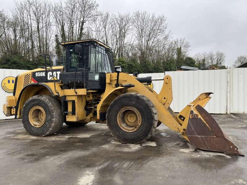 Caterpillar 950K - Máy xúc lật bánh lốp: hình 1 Caterpillar 950K - Máy xúc lật bánh lốp: hình 1