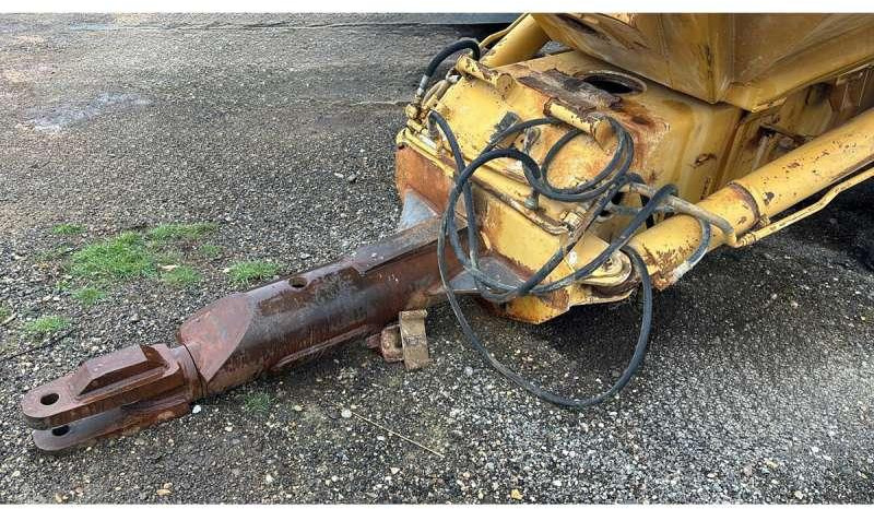 Caterpillar D250B - Rơ moóc ben: hình 5 Caterpillar D250B - Rơ moóc ben: hình 5