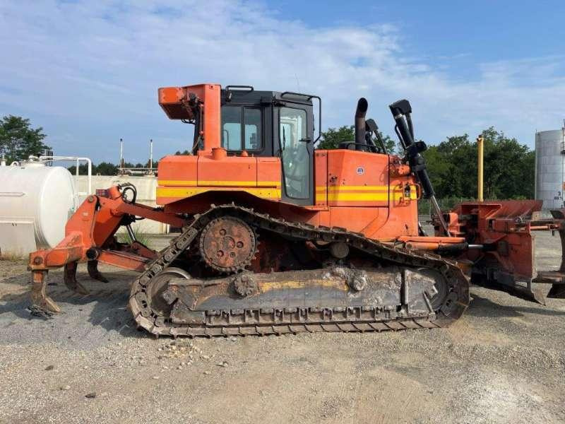 Caterpillar D6T - Máy ủi: hình 1 Caterpillar D6T - Máy ủi: hình 1