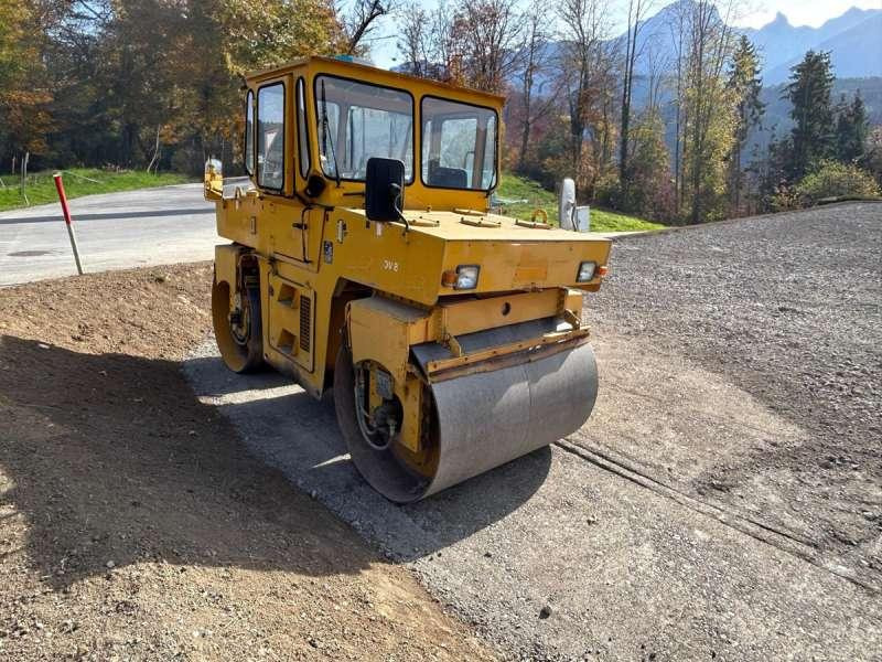 Hamm DV 8.22 - Máy lăn đường: hình 4 Hamm DV 8.22 - Máy lăn đường: hình 4