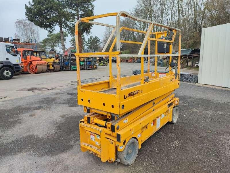 Haulotte CISEAUX COMPACT 8 - Máy nâng người thẳng đứng: hình 3 Haulotte CISEAUX COMPACT 8 - Máy nâng người thẳng đứng: hình 3