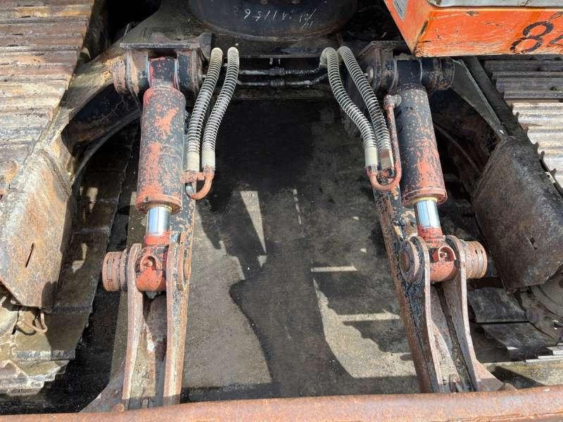 Máy xúc bánh xích Hitachi EX60: hình 19