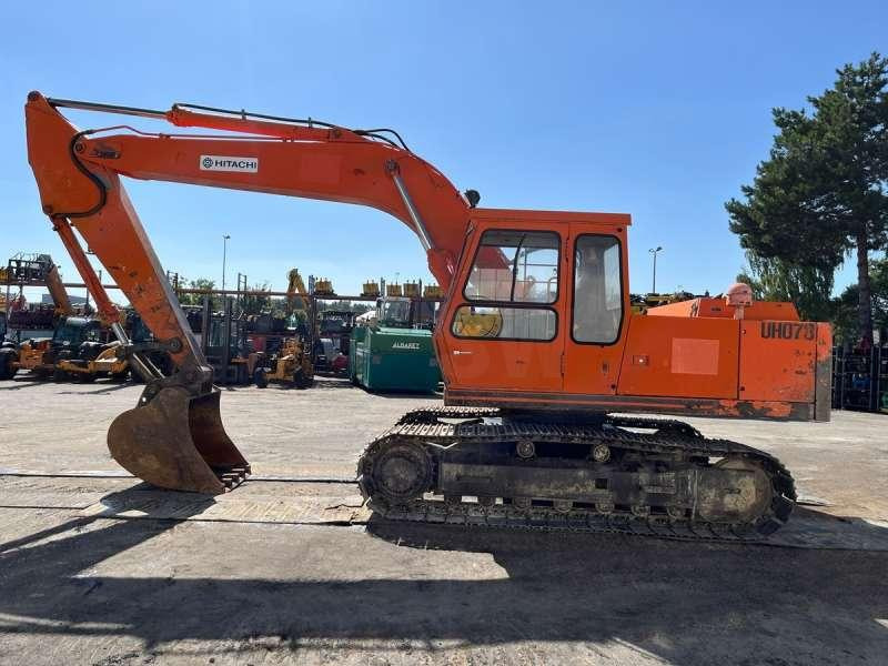 Hitachi UH073 - Máy xúc bánh xích: hình 4 Hitachi UH073 - Máy xúc bánh xích: hình 4