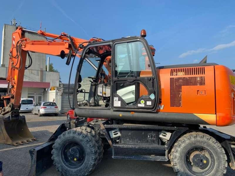 Hitachi ZX170W-5B - Máy xúc bánh lốp: hình 1 Hitachi ZX170W-5B - Máy xúc bánh lốp: hình 1