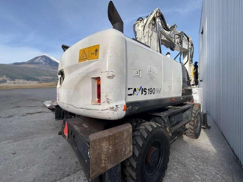 Hitachi ZX190W-5B - Máy xúc bánh lốp: hình 5 Hitachi ZX190W-5B - Máy xúc bánh lốp: hình 5