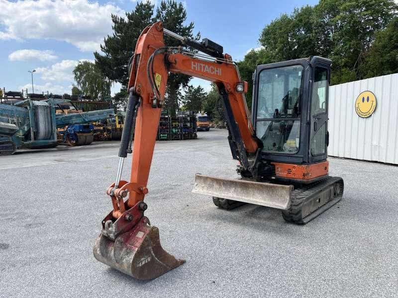 Hitachi ZX33U-5A CLR - Máy xúc mini: hình 2 Hitachi ZX33U-5A CLR - Máy xúc mini: hình 2