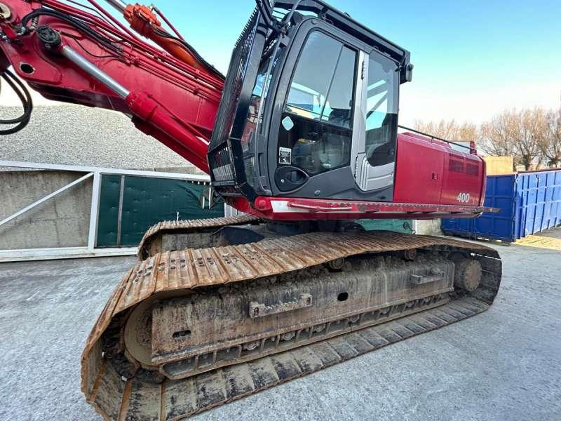 Hitachi ZX400LCH-3 - Máy xúc bánh xích: hình 5 Hitachi ZX400LCH-3 - Máy xúc bánh xích: hình 5