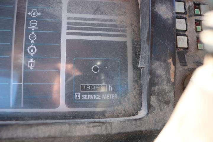 Máy ủi Komatsu D375A-1: hình 11 Máy ủi Komatsu D375A-1: hình 11