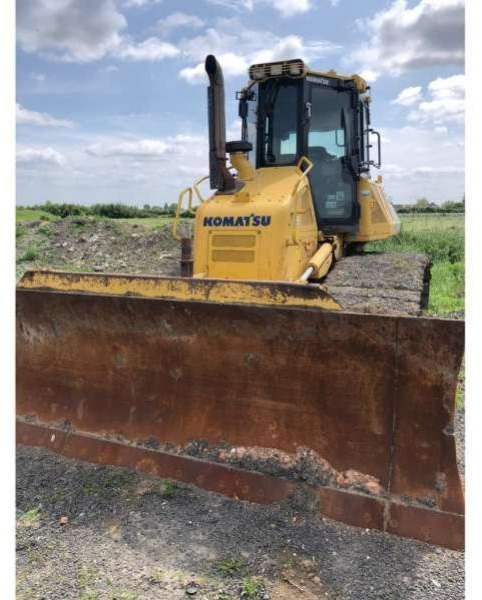 Komatsu D61PX-23 - Máy ủi: hình 2 Komatsu D61PX-23 - Máy ủi: hình 2