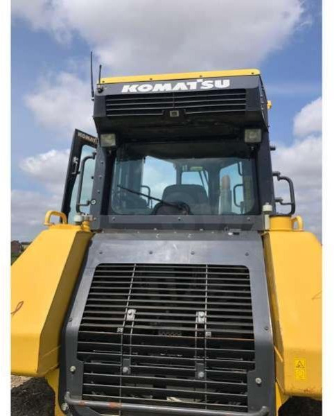 Komatsu D61PX-23 - Máy ủi: hình 4 Komatsu D61PX-23 - Máy ủi: hình 4