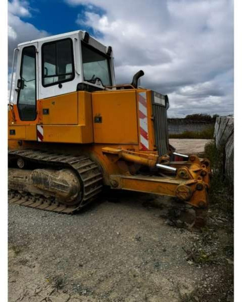 Komatsu DRP060-4A - Máy xúc lật bánh xích: hình 3 Komatsu DRP060-4A - Máy xúc lật bánh xích: hình 3