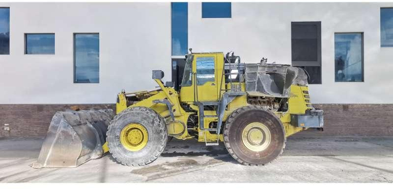 Komatsu WA470-3 - Máy xúc lật bánh lốp: hình 1 Komatsu WA470-3 - Máy xúc lật bánh lốp: hình 1