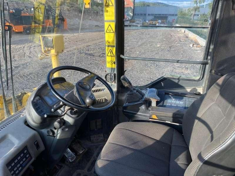 Máy xúc lật bánh lốp Komatsu WA470-3A: hình 14