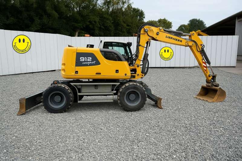 Liebherr A912 COMPACT - Máy xúc bánh lốp: hình 1 Liebherr A912 COMPACT - Máy xúc bánh lốp: hình 1