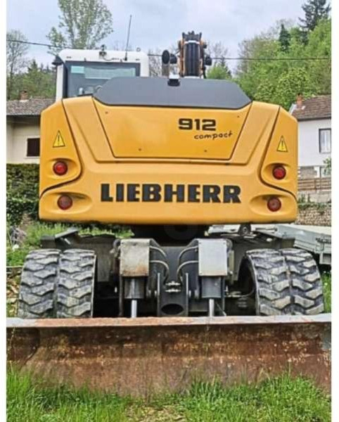 Liebherr A912 COMPACT - Máy xúc bánh lốp: hình 4 Liebherr A912 COMPACT - Máy xúc bánh lốp: hình 4