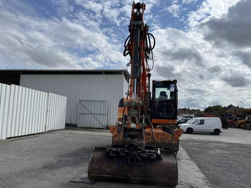 Máy xúc bánh lốp Liebherr A918 COMPACT: hình 8 Máy xúc bánh lốp Liebherr A918 COMPACT: hình 8