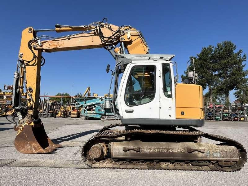 Liebherr R924 Compact Litronic - Máy xúc bánh xích: hình 4 Liebherr R924 Compact Litronic - Máy xúc bánh xích: hình 4