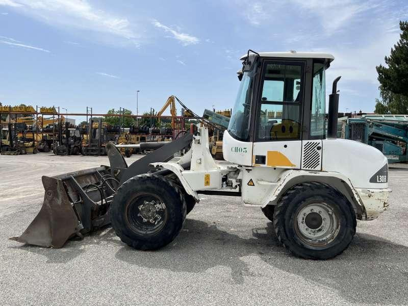 Volvo L30B-Z/X - Máy móc khác: hình 4 Volvo L30B-Z/X - Máy móc khác: hình 4
