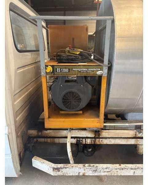 Mercedes 410 A EMULSION + TREMI GRAVILLON - Máy phun nhựa đường: hình 4 Mercedes 410 A EMULSION + TREMI GRAVILLON - Máy phun nhựa đường: hình 4