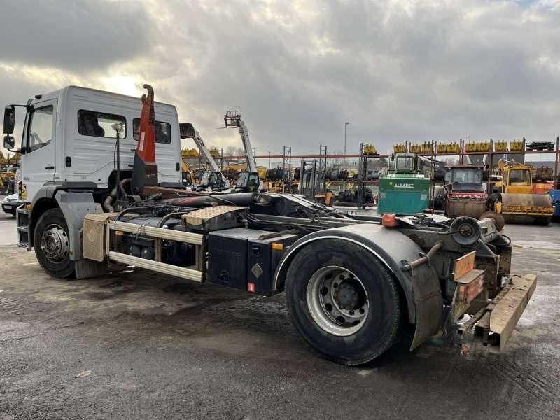 Mercedes Camion Ampliroll AXOR 1833 - Xe tải nâng móc: hình 5 Mercedes Camion Ampliroll AXOR 1833 - Xe tải nâng móc: hình 5