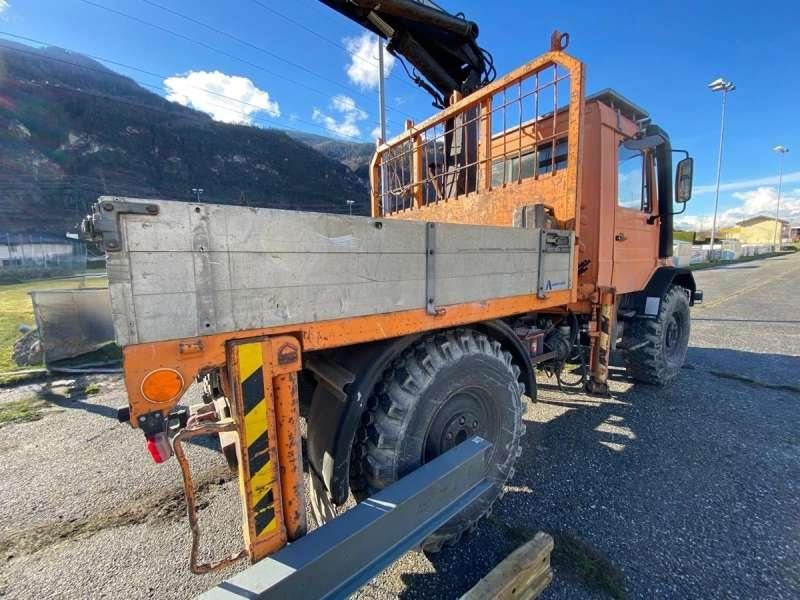 Mercedes UNIMOG U 140 MACHINE SUISSE - Xe ben: hình 2 Mercedes UNIMOG U 140 MACHINE SUISSE - Xe ben: hình 2
