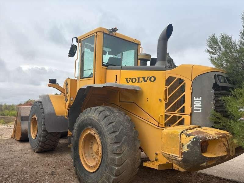 Volvo L110E - Máy xúc lật bánh lốp: hình 3 Volvo L110E - Máy xúc lật bánh lốp: hình 3