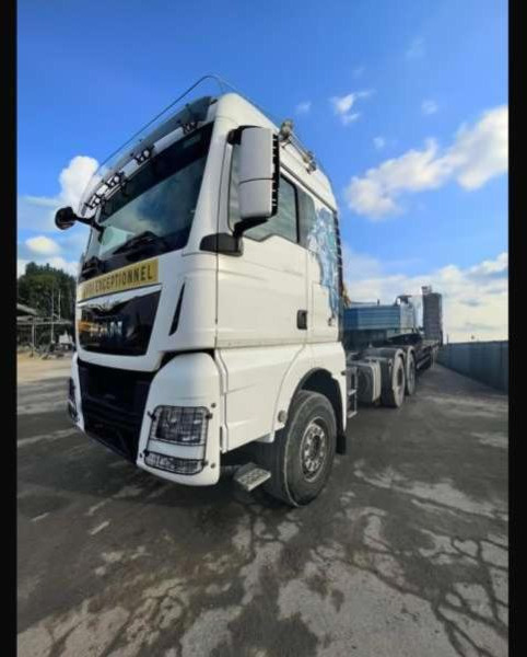 MAN TGX 33.480 - Xe đầu kéo: hình 2 MAN TGX 33.480 - Xe đầu kéo: hình 2