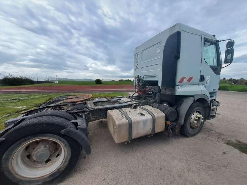 Renault PREMIUM 420.19 DCI 4X2 - Xe đầu kéo: hình 2 Renault PREMIUM 420.19 DCI 4X2 - Xe đầu kéo: hình 2