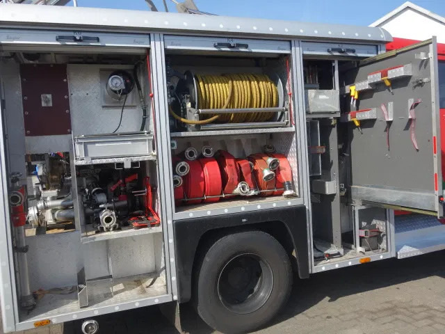MAN 15 224-with winch 2500liter water tank,ziegler pomp - Xe tải cứu hỏa: hình 3 MAN 15 224-with winch 2500liter water tank,ziegler pomp - Xe tải cứu hỏa: hình 3