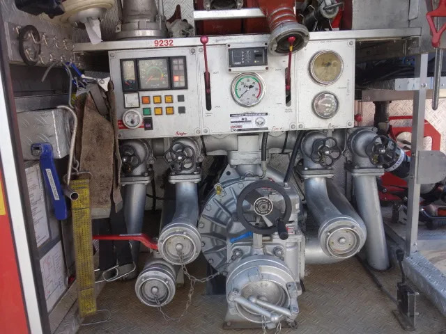 MAN 15 224-with winch 2500liter water tank,ziegler pomp - Xe tải cứu hỏa: hình 4 MAN 15 224-with winch 2500liter water tank,ziegler pomp - Xe tải cứu hỏa: hình 4