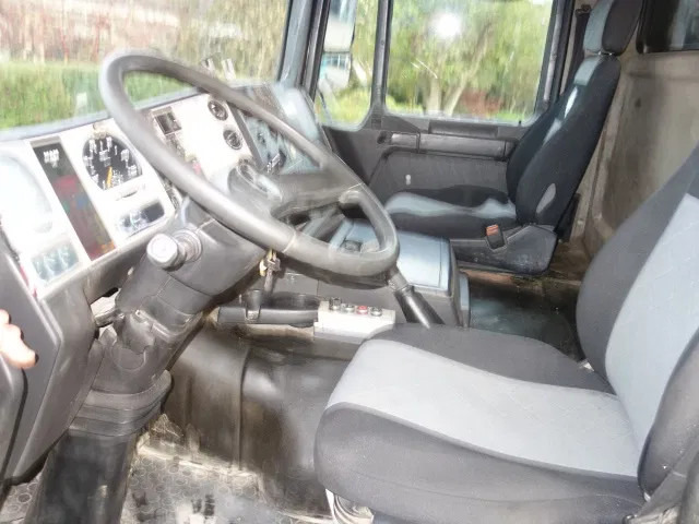 MAN 32-364 CHASSIS 8X4 STEELSPRINGS - Xe tải khung gầm: hình 5 MAN 32-364 CHASSIS 8X4 STEELSPRINGS - Xe tải khung gầm: hình 5