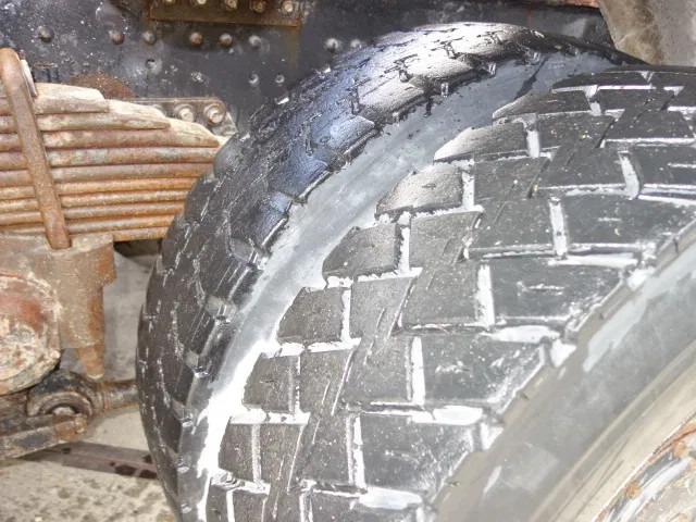 MAN 35-364 8X4 - Xe tải nâng móc: hình 5 MAN 35-364 8X4 - Xe tải nâng móc: hình 5