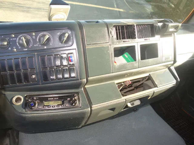 MAN TGA 41-440 8X6 MANUAL GEARBOX 22M3 MEILLER TIPPER - Xe ben: hình 5 MAN TGA 41-440 8X6 MANUAL GEARBOX 22M3 MEILLER TIPPER - Xe ben: hình 5