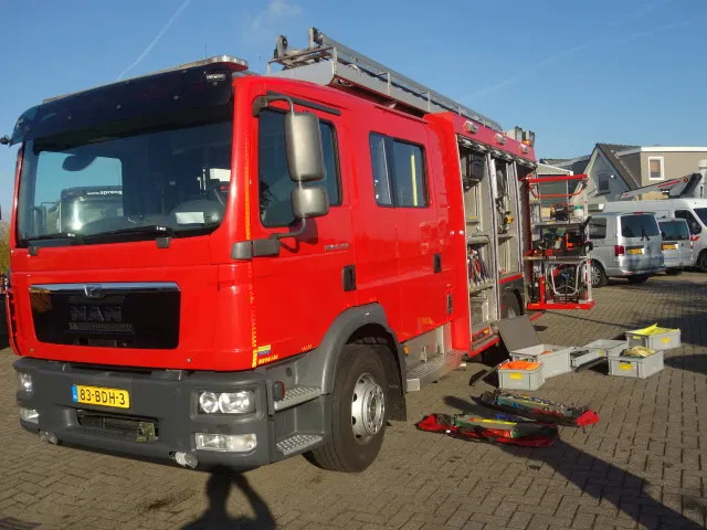 MAN TGM 15.250 FIRE TRUCK,2000 LITER TANK, FOAM TANK, AIRCO,WITH EQUIPMENT - Xe tải cứu hỏa: hình 1 MAN TGM 15.250 FIRE TRUCK,2000 LITER TANK, FOAM TANK, AIRCO,WITH EQUIPMENT - Xe tải cứu hỏa: hình 1